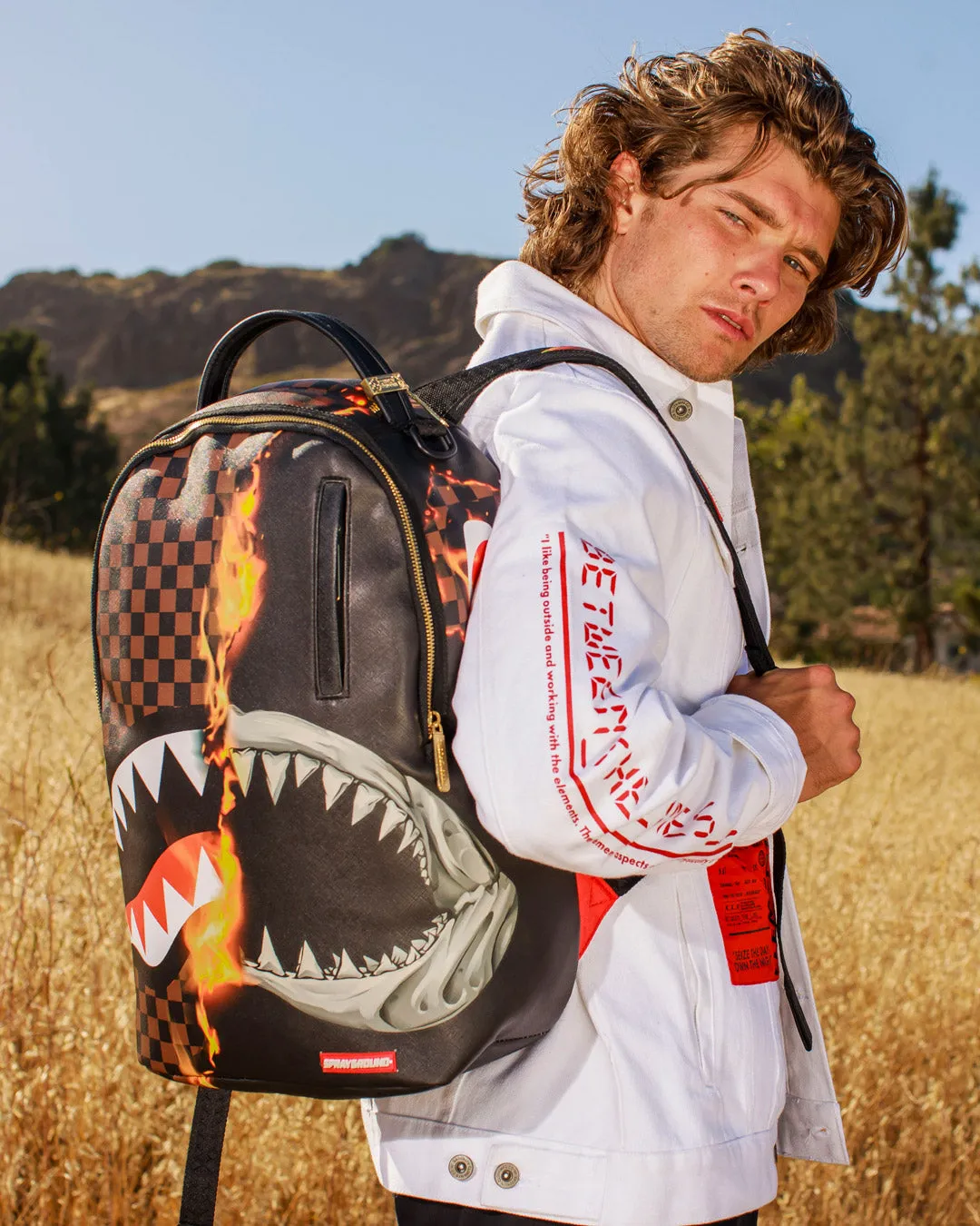 Burnt Sharks In Paris Dlx Backpack 910b3460nsz