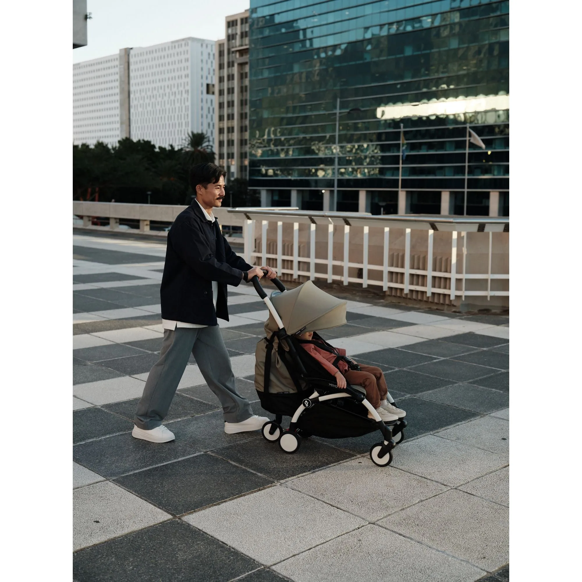 Stokke YOYO³ Newborn Shell 6  Complete Baby Stroller Set - White Frame with Toffee Newborn Shell & 6  Color Pack (Pre-Order; Est. Delivery in 4-6 Weeks)